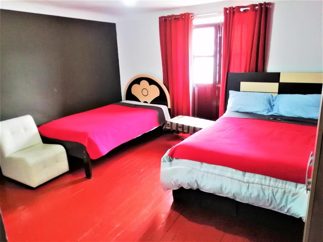 Gringo'S House 1 Bed & Breakfast Cusco Bagian luar foto