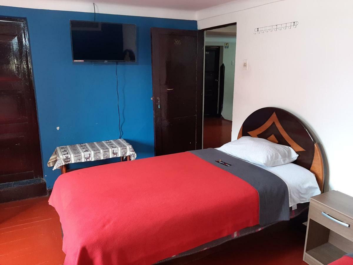 Gringo'S House 1 Bed & Breakfast Cusco Bagian luar foto